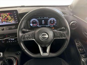 Nissan Juke 1.0 DIG-T N-Connecta Euro 6 (s/s) 5dr