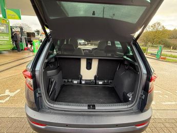 Skoda Karoq 1.5 TSI ACT Edition SUV 5dr Petrol DSG Euro 6 (s/s) (150 ps)