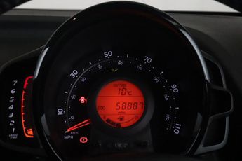 Toyota AYGO 1.0 VVT-i JBL Edition Euro 6 5dr