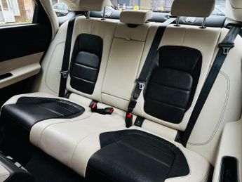 Jaguar XF 3.0d V6 S Auto Euro 6 (s/s) 4dr