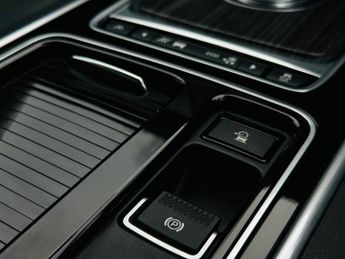 Jaguar XF 3.0d V6 S Auto Euro 6 (s/s) 4dr