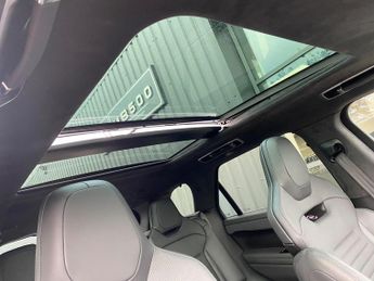 Land Rover Range Rover Sport 4.4 P635 V8 MHEV SV Edition One Gloss Auto 4WD Euro 6 (s/s) 5dr