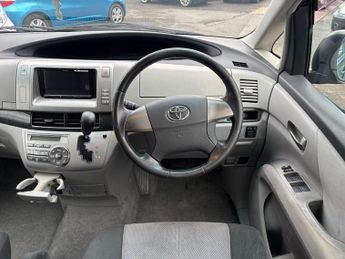 Toyota Estima Aeras G 