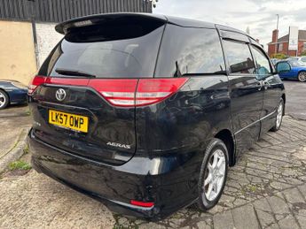 Toyota Estima Aeras G 