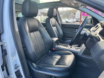 Land Rover Discovery Sport 2.0 TD4 HSE Auto 4WD Euro 6 (s/s) 5dr