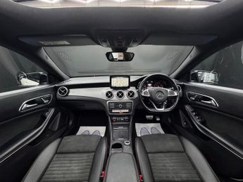 Mercedes-Benz CLA 1.6 CLA200 AMG Line Night Edition (Plus) Coupe 7G-DCT Euro 6 (s/