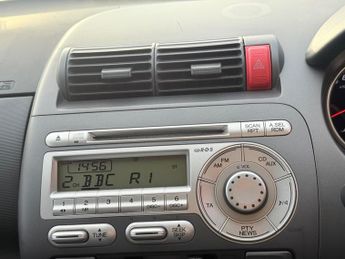 Honda Jazz 1.4 i-DSI SE 5dr