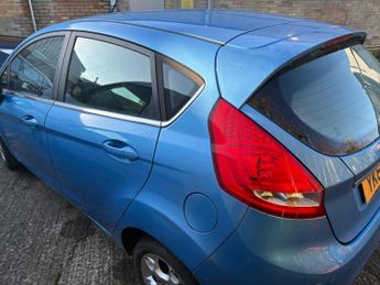 Ford Fiesta 1.4 Zetec 5dr