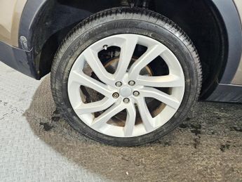 Land Rover Discovery Sport 2.0 TD4 HSE Luxury Auto 4WD Euro 6 (s/s) 5dr