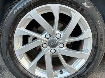 Audi A1 1.5 A1 Sportback 35 TFSI Sport Semi-Auto 5dr