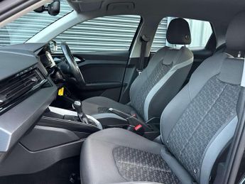 Audi A1 1.5 A1 Sportback 35 TFSI Sport Semi-Auto 5dr