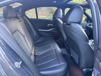 BMW 3 Series 2.0 330e 12kWh M Sport Pro Edition Auto Euro 6 (s/s) 4dr