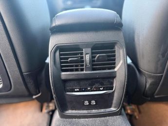 BMW 3 Series 2.0 330e 12kWh M Sport Pro Edition Auto Euro 6 (s/s) 4dr