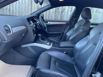 Audi A4 Avant 2.0 TDI S line Multitronic Euro 5 (s/s) 5dr