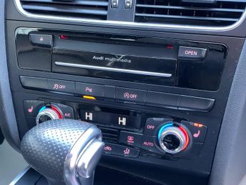 Audi A4 Avant 2.0 TDI S line Multitronic Euro 5 (s/s) 5dr