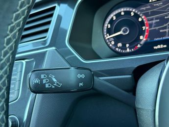 Volkswagen Tiguan 2.0 TSI BlueMotion Tech R-Line DSG 4Motion Euro 6 (s/s) 5dr