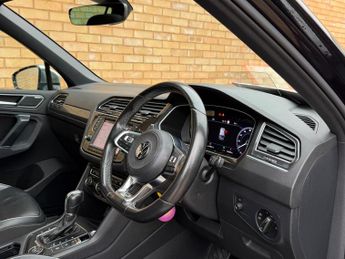 Volkswagen Tiguan 2.0 TSI BlueMotion Tech R-Line DSG 4Motion Euro 6 (s/s) 5dr