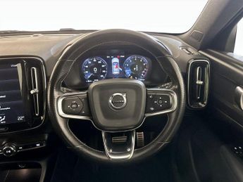 Volvo XC40 1.5 T3 R-Design Auto Euro 6 (s/s) 5dr