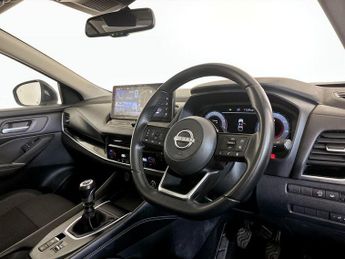 Nissan Qashqai 1.3 DIG-T MHEV N-Connecta Euro 6 (s/s) 5dr