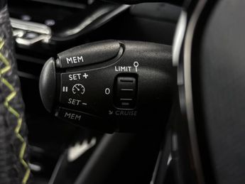 Peugeot 208 1.2 PureTech GT EAT Euro 6 (s/s) 5dr