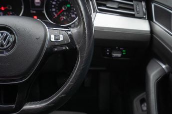 Volkswagen Passat 1.6 TDI SE Business DSG Euro 6 (s/s) 5dr