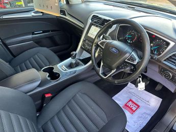 Ford Mondeo 1.5T EcoBoost Zetec Euro 6 (s/s) 5dr