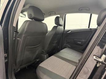 Vauxhall Corsa 1.4 16V SE Auto Euro 5 5dr
