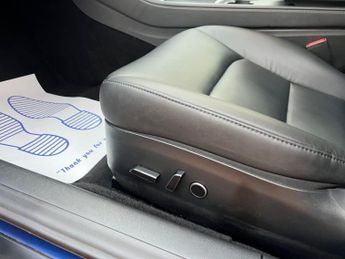 Tesla Model 3 (Dual Motor) Long Range Auto 4WDE 4dr