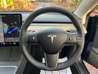 Tesla Model 3 (Dual Motor) Long Range Auto 4WDE 4dr