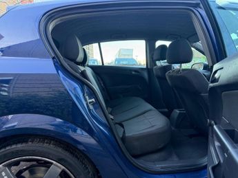 Vauxhall Astra 1.8i 16v Life 5dr