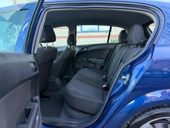 Vauxhall Astra 1.8i 16v Life 5dr