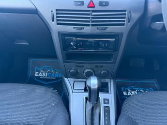 Vauxhall Astra 1.8i 16v Life 5dr