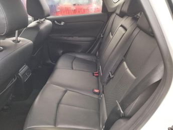 Nissan Pulsar 1.2 DIG-T Tekna Hatchback 5dr Petrol XTRON Euro 6 (s/s) (115 ps)