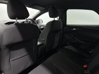 Ford Focus 1.0T EcoBoost ST-Line Auto Euro 6 (s/s) 5dr