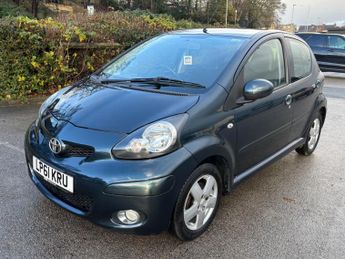 Toyota AYGO 1.0 VVT-i Ice Euro 5 5dr