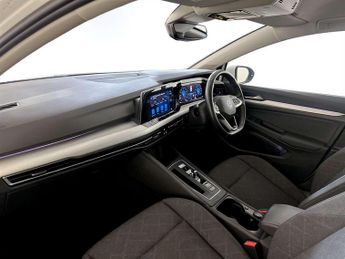 Volkswagen Golf 1.5 eTSI MHEV Life DSG Euro 6 (s/s) 5dr