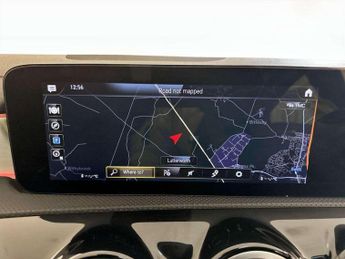 Mercedes-Benz CLA 1.3 CLA180h MHEV AMG Line (Premium) Coupe 7G-DCT Euro 6 (s/s) 4d