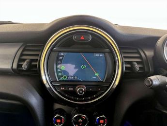 MINI Hatch 1.5 Cooper Classic Euro 6 (s/s) 3dr