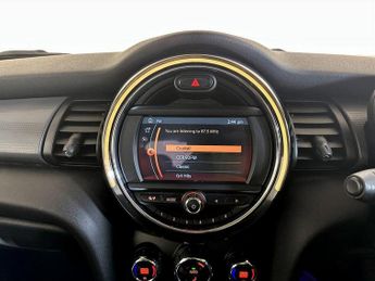 MINI Hatch 1.5 Cooper Classic Euro 6 (s/s) 3dr