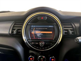 MINI Hatch 1.5 Cooper Classic Euro 6 (s/s) 3dr