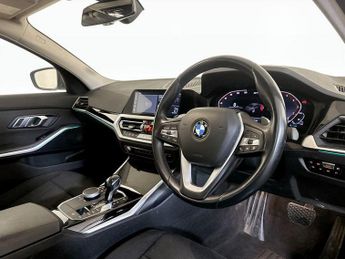 BMW 3 Series 2.0 330e 12kWh SE Pro Auto Euro 6 (s/s) 4dr