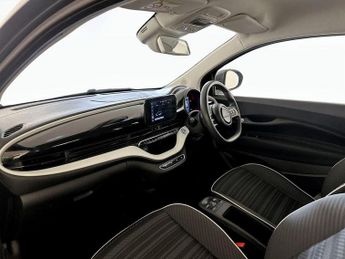 Fiat 500e 42kWh Passion Auto 3dr