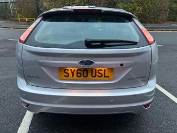 Ford Focus 1.6 Titanium Hatchback 5dr Petrol Automatic (184 g/km, 99 bhp)