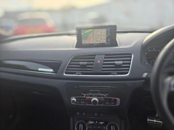 Audi Q3 2.0 TFSI Black Edition S Tronic quattro Euro 6 (s/s) 5dr