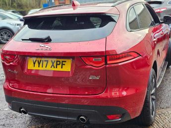 Jaguar F-PACE 2.0 D240 R-Sport Auto AWD Euro 6 (s/s) 5dr