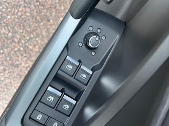 Audi Q3 1.5 TFSI CoD 35 S line Sportback S Tronic Euro 6 (s/s) 5dr