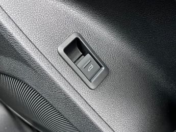 Audi Q3 1.5 TFSI CoD 35 S line Sportback S Tronic Euro 6 (s/s) 5dr