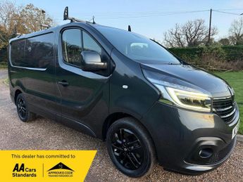 Renault Trafic 2.0 dCi ENERGY 28 Black Edition SWB Standard Roof Euro 6 (s/s) 5