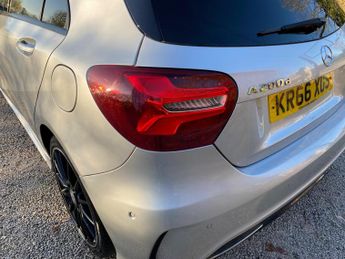 Mercedes-Benz A Class 2.1 A200d AMG Line (Premium) 7G-DCT Euro 6 (s/s) 5dr