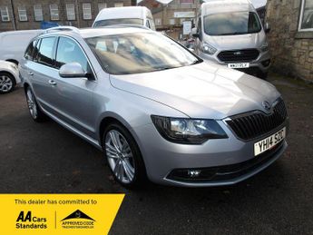 Skoda Superb 2.0 TDI Elegance Estate 5dr Diesel DSG Euro 5 (s/s) (170 ps)